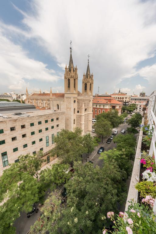 Los Jeronimos Madrid Cameră foto